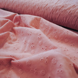 Broderie anglaise Marguerite - Rose - Calissone