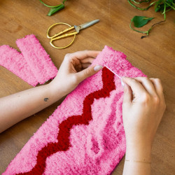Woven Tote Bag Kit - Pink and Red Waves - Craft Club - Calissone