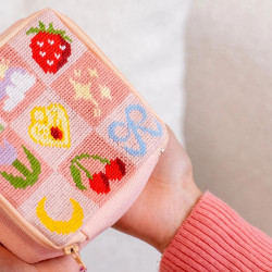 Embroidery Pouch Kit - Good luck charm - Craft Club - Calissone