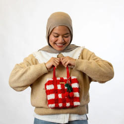 Woven Tote Bag Kit - Red Gingham - Craft Club - Calissone