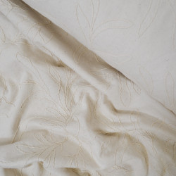 Embroidered floral gabardine - Ecru - Calissone