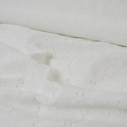 Broderie anglaise festonnée aux grandes fleurs blanches - Calissone