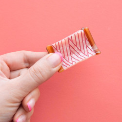 Hair clip Spool of thread - Calissone