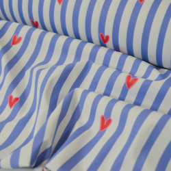 Tissu imperméable rayures bleues et coeurs rouges - Calissone