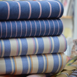 Les denims stripe souple 〰️

J’adore cette nouvelle gamme tissée, un tombé souple avec tout le caractère du denim 💥

Parfait pour une combi, un pantalon ou encore une surchemise 👌🏻 

Je vous aies spotted des petites inspi en vitrine à retrouver dans le carrousel 👀✨

Ça vous inspire autant que moi ?
D’autres coloris dispo en ligne et sur le eshop